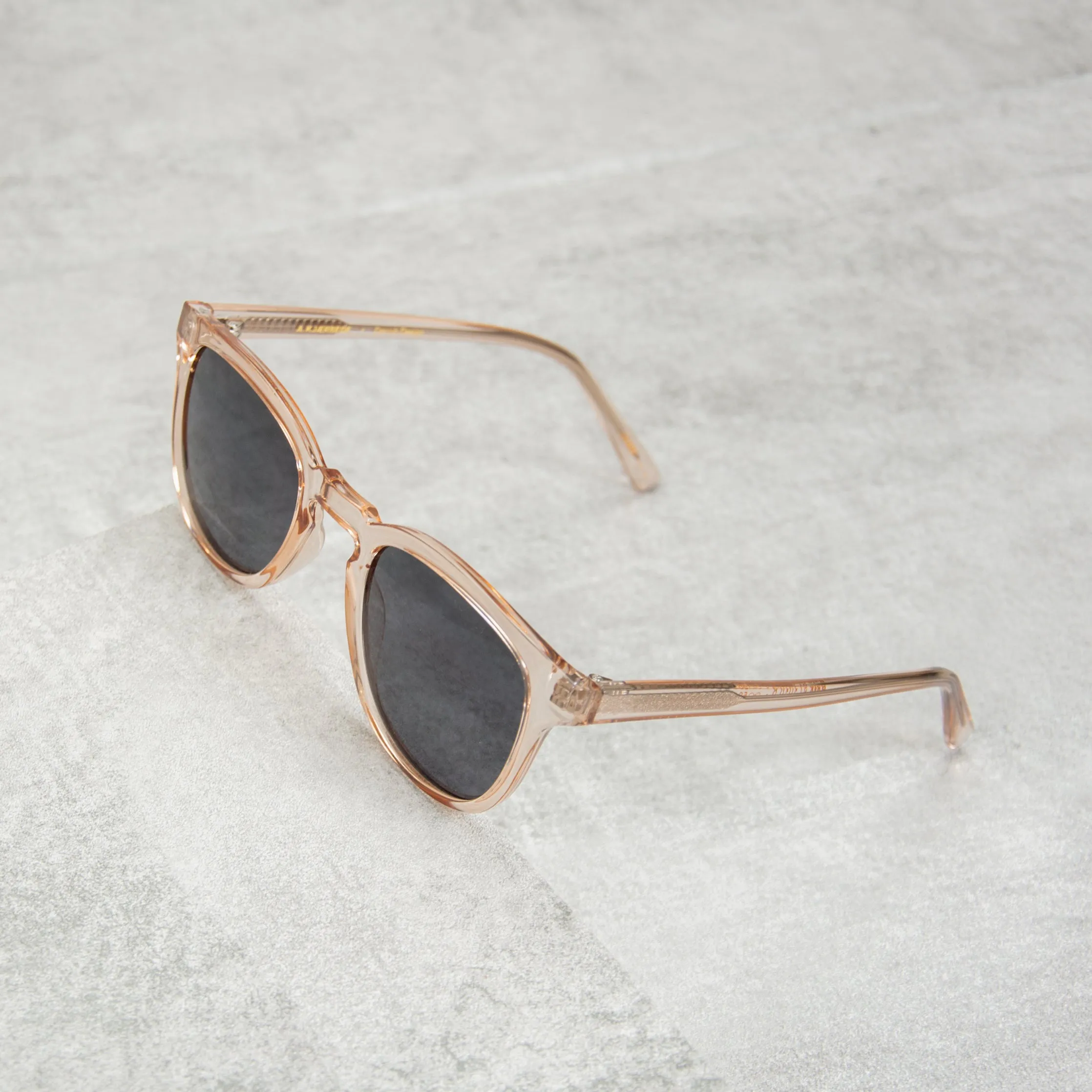 A Kjaerbede Bate KL1910-9 Sunglasses - Champagne