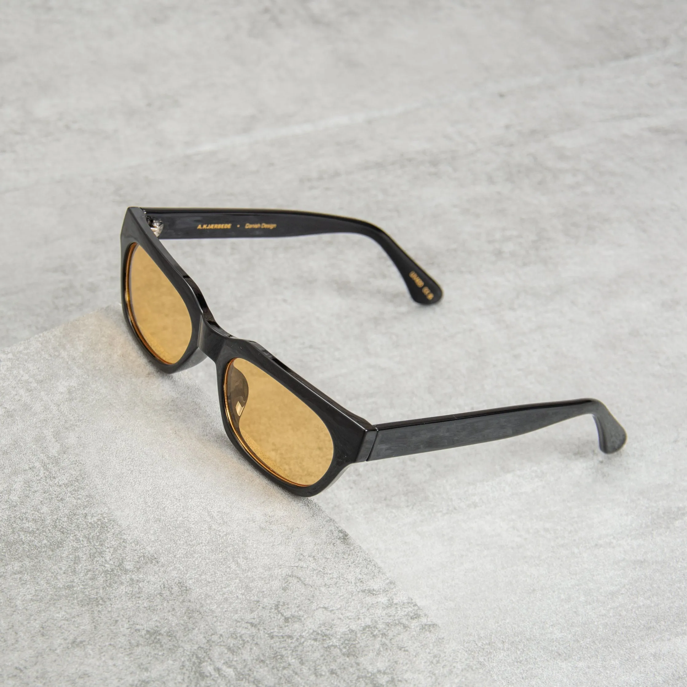 A Kjaerbede Bror KL2108-015 Sunglasses - Black / Yellow