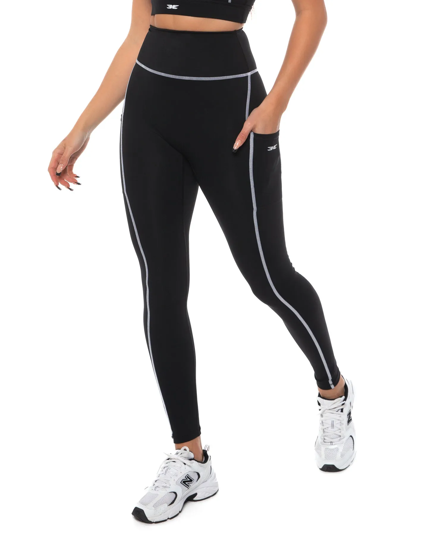 Activ Ascend Tights - Black / White