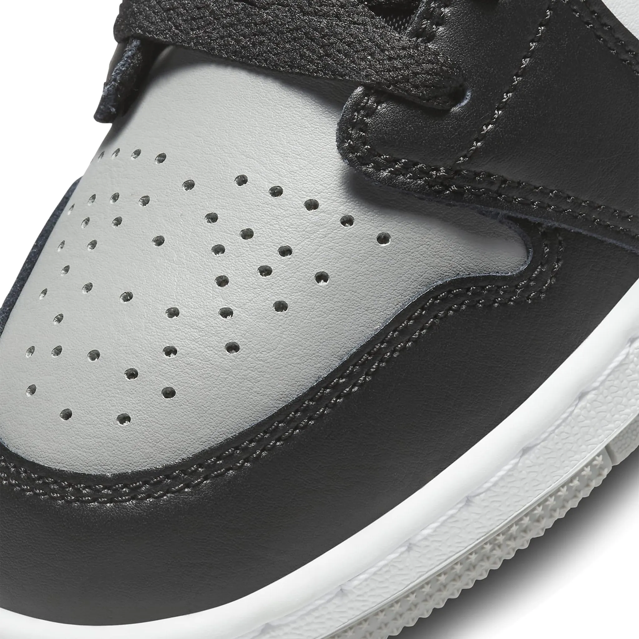 Air Jordan 1 Low Shadow Toe (GS)