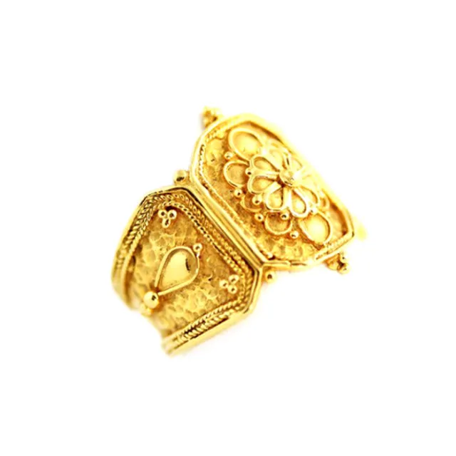 Anthos - Gate of Blooms 18K Gold Ring