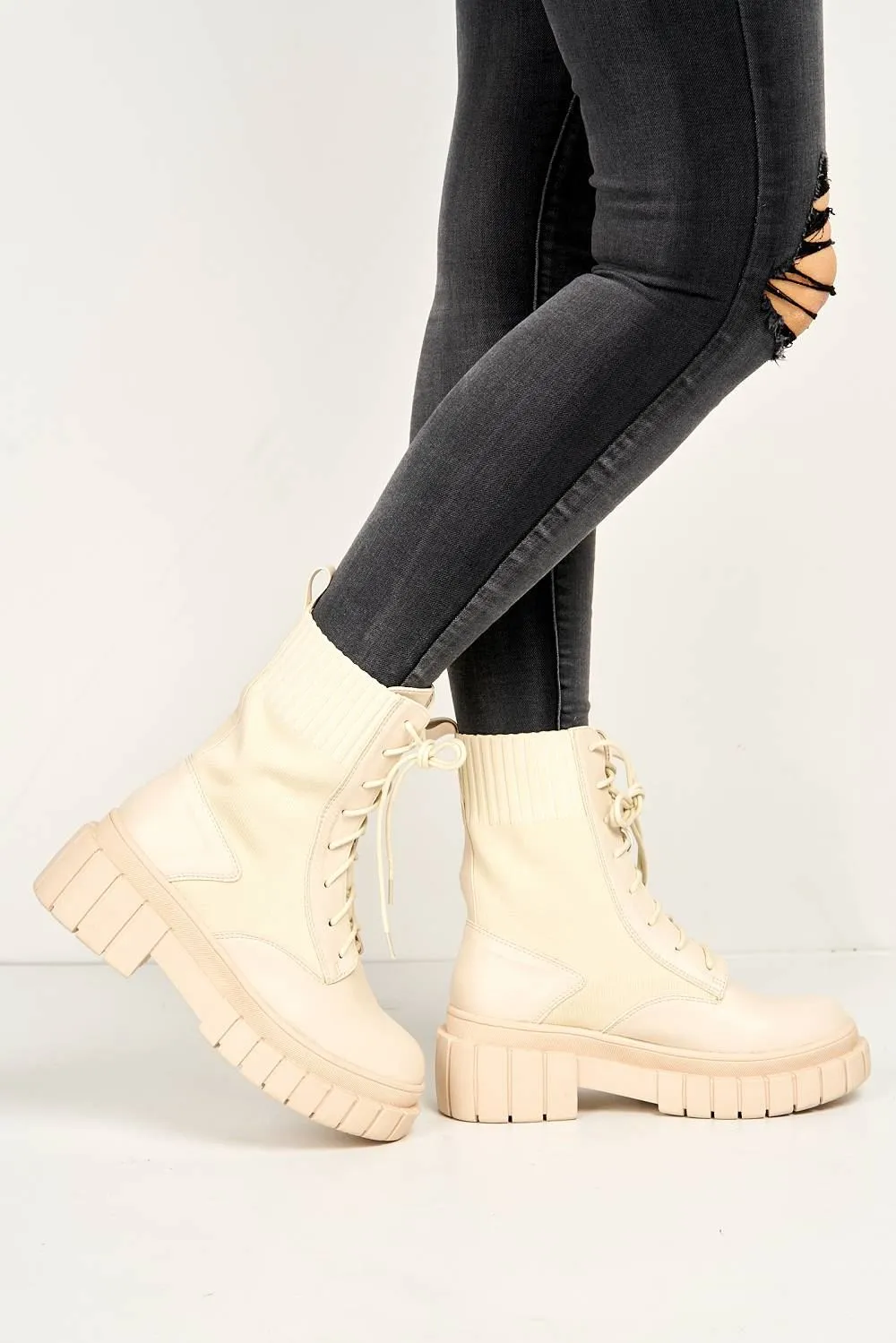 Carrie Chunky Lace-up Ankle Boots in Cream