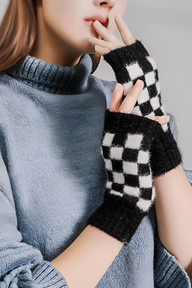 Check Pattern Knitted Fingerless Gloves