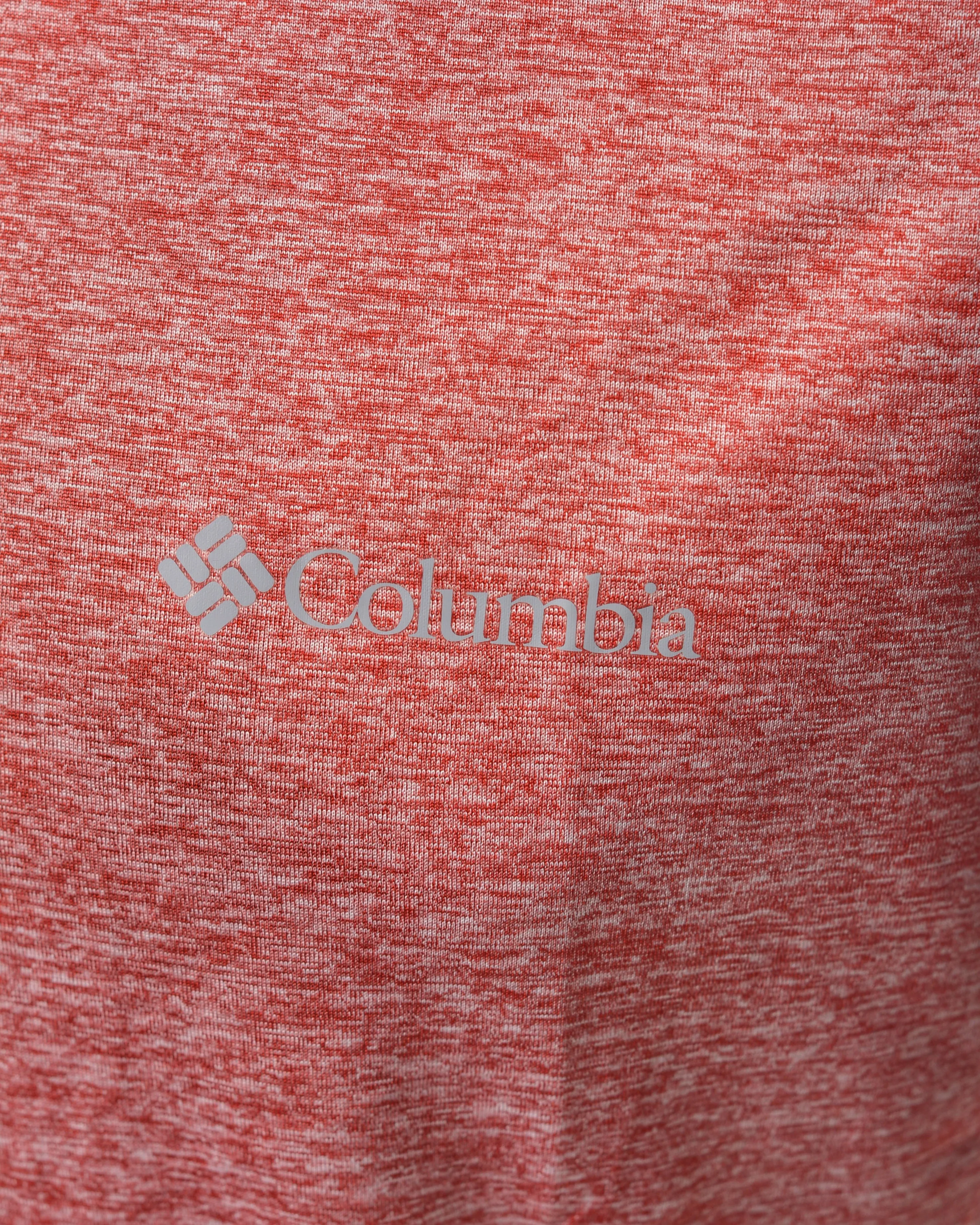 COLUMBIA° TECHNICAL TEE Omni-Wick™ UPF 15 - Maroon