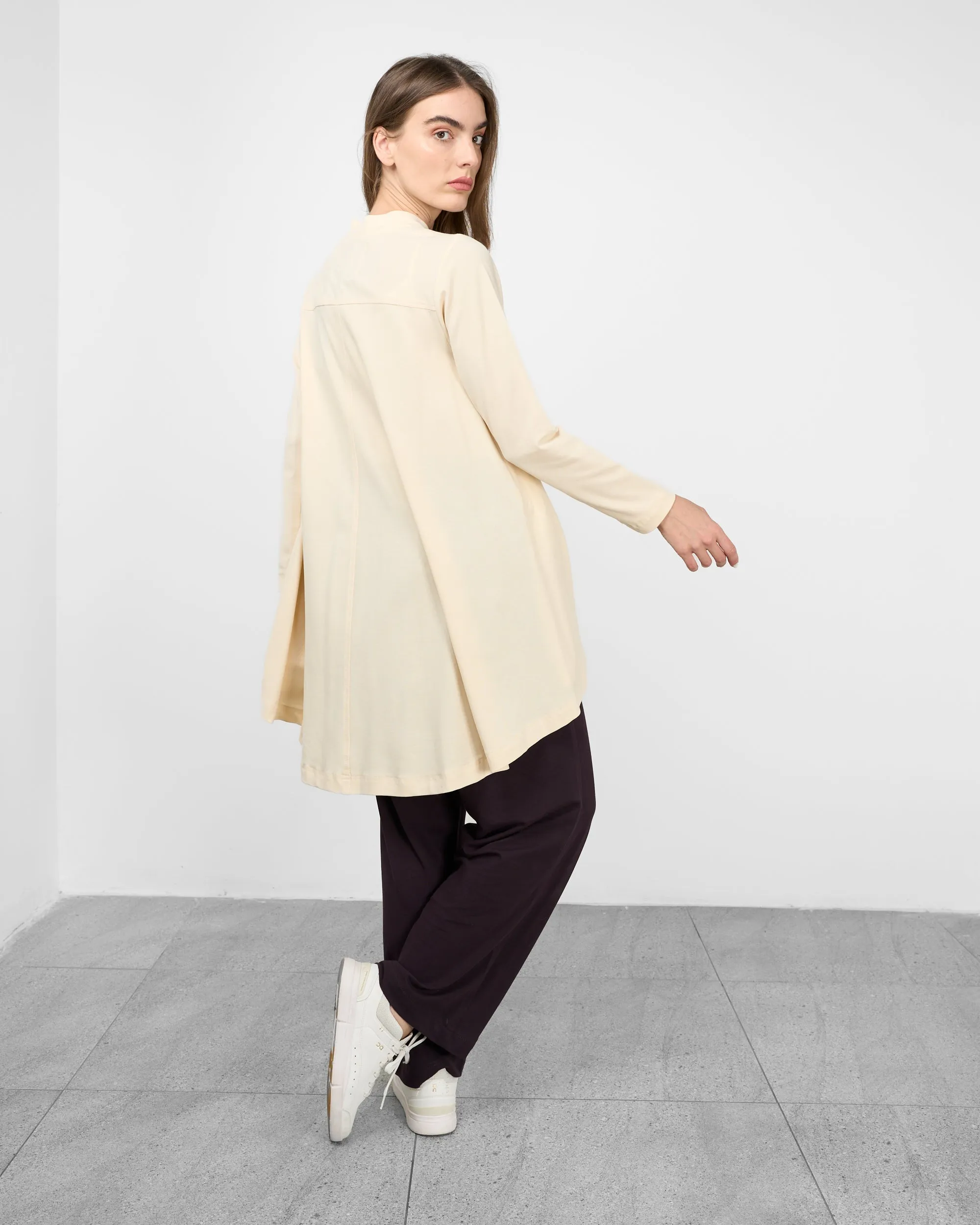 Contrast style with front double pockets and full sleeves, elastic waist straight pants Activewear 3983 - ملابس رياضية