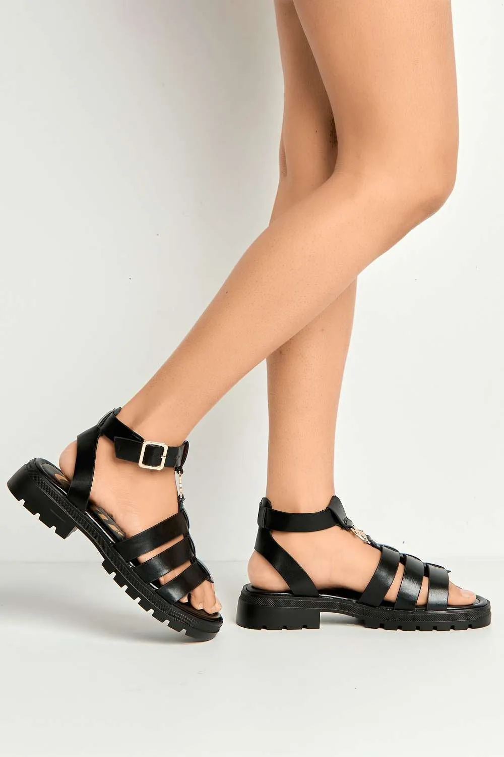 Elenie Anklestrap Flatform Sandals in Black