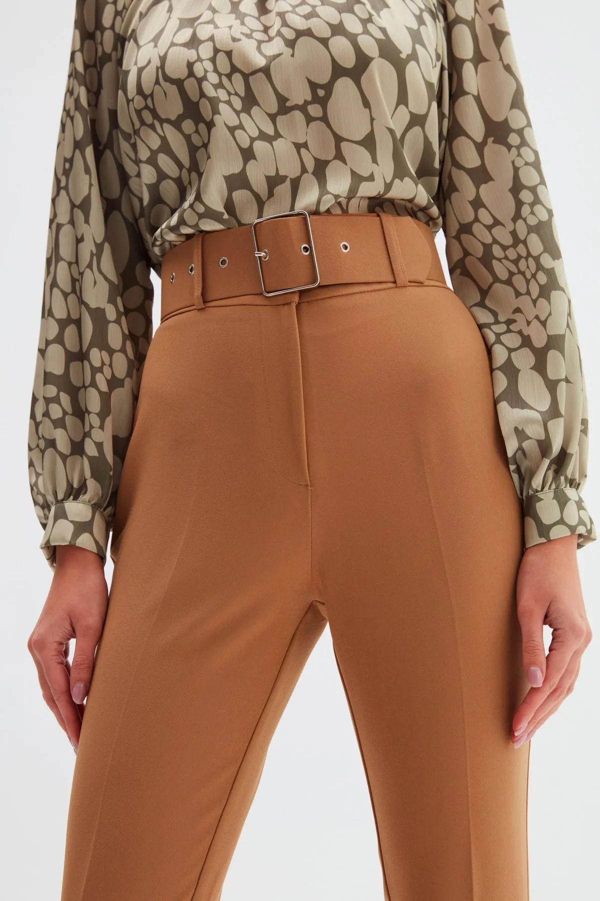 High Waist Belted Trousers - Camel