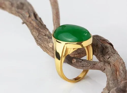 Jade in SOLID 10K YELLOW GOLD Natural Gemstone Vintage Ring