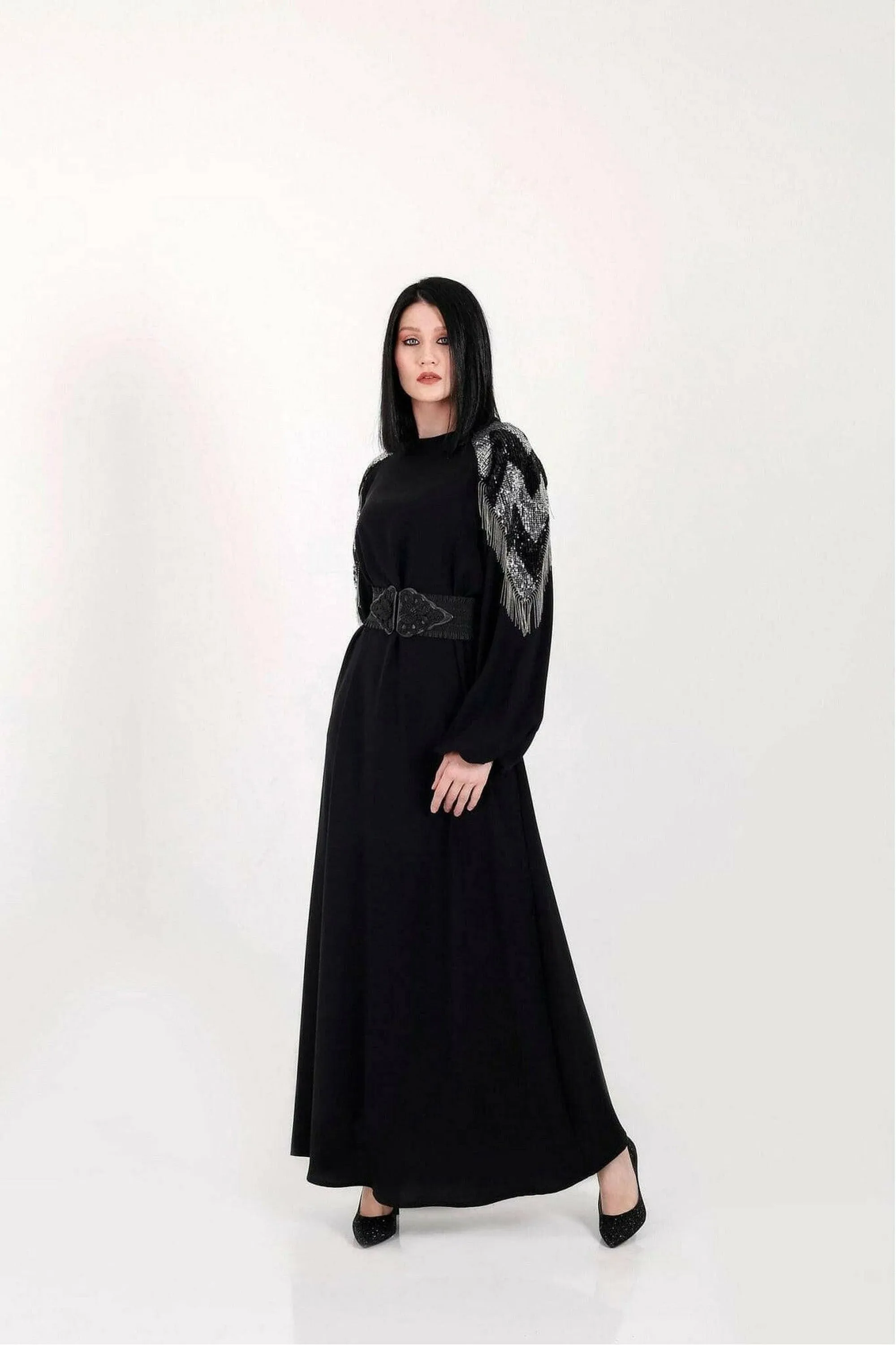 Lara Long Maxi Abaya in Black