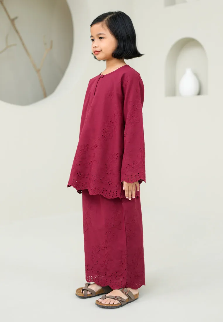 Rukun Girl (Maroon)