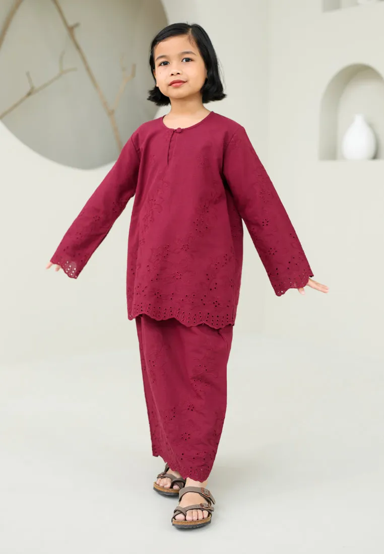 Rukun Girl (Maroon)